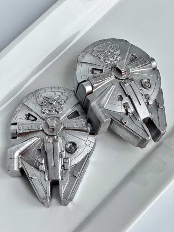 10-Star Wars Millennium Falcon Chocolate Covered Oreo Favors For Birthday Party/Star Wars Party/Space Ship Theme/Oreo Party Favors - Image 2