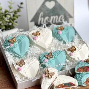 6 Heart Cake Bites Gift Box Set For Birthday Gift/Wedding Gift/Sweet Sixteen
