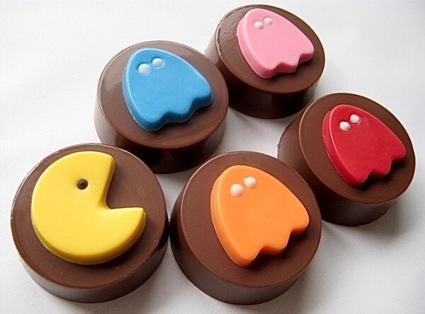 12-80’s Arcade Characters and Ghosts Chocolate Covered Oreos For Birthday Party/Arcade Theme/Party Favors - Image 4