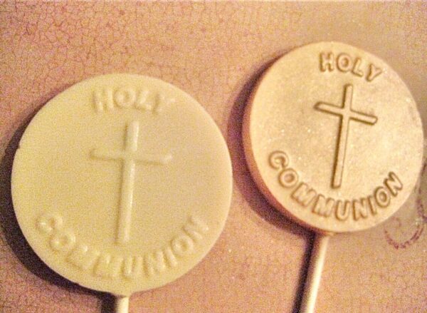 12-Holy Communion Favors- Round Chocolate Lollipops - Image 4