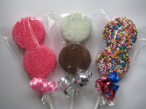 12-DOUBLE Chocolate Covered Oreo Pops - Image 5