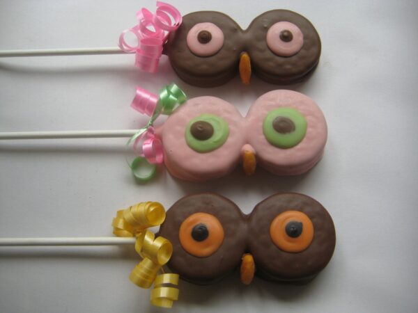 12-Owl Eyes-DOUBLE Chocolate Covered Oreo Pops - Image 5