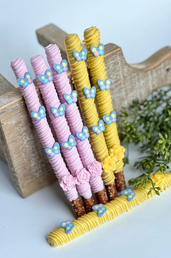 12-Butterfly Chocolate Covered Pretzels For Birthday Party/Wedding Favor/Shower Favors/Party Favors - Image 2