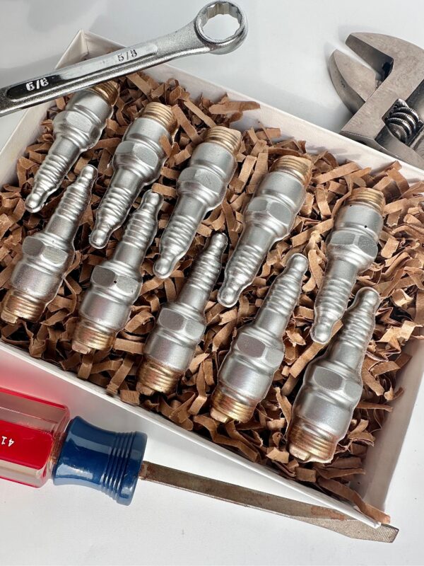 10 Chocolate Spark Plug Gift Box For Birthday Gift/Dad Gift/Mechanic Gift/Tools - Image 4