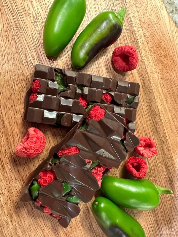 10 Jalapeño & Raspberry Dark Chocolate Bars/Hot Peppers/Spicy Chocolate/Sweet Chocolate/Freezed Dried Raspberries/Raspberry Chocolate - Image 2