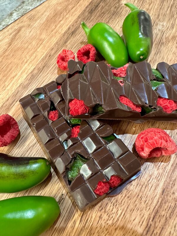 10 Jalapeño & Raspberry Dark Chocolate Bars/Hot Peppers/Spicy Chocolate/Sweet Chocolate/Freezed Dried Raspberries/Raspberry Chocolate - Image 4