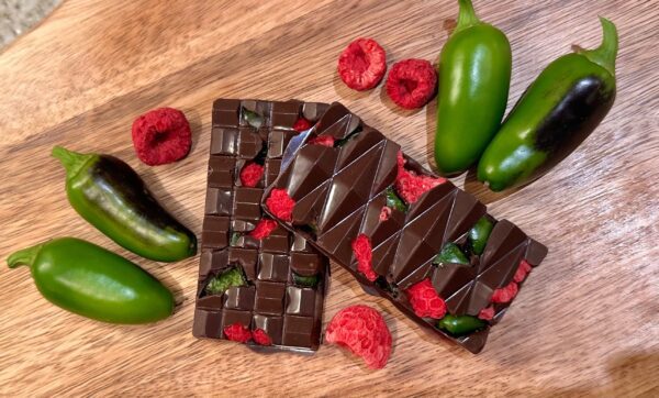 10 Jalapeño & Raspberry Dark Chocolate Bars/Hot Peppers/Spicy Chocolate/Sweet Chocolate/Freezed Dried Raspberries/Raspberry Chocolate - Image 3