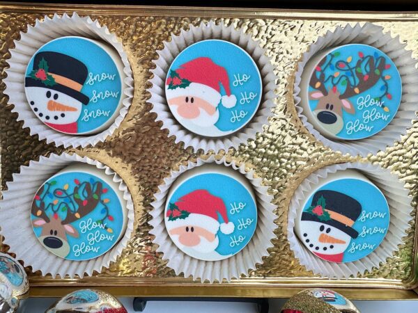 6 Santa and Friends Chocolate Covered Oreos Gift Set For Christmas Gift/ Teacher Gifts/Chocolate Treats - Image 2