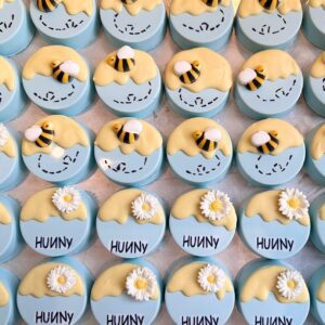 12-Honey Bee Decorated Chocolate Covered Oreos For Baby Shower/Baby Boy/Baby Girl