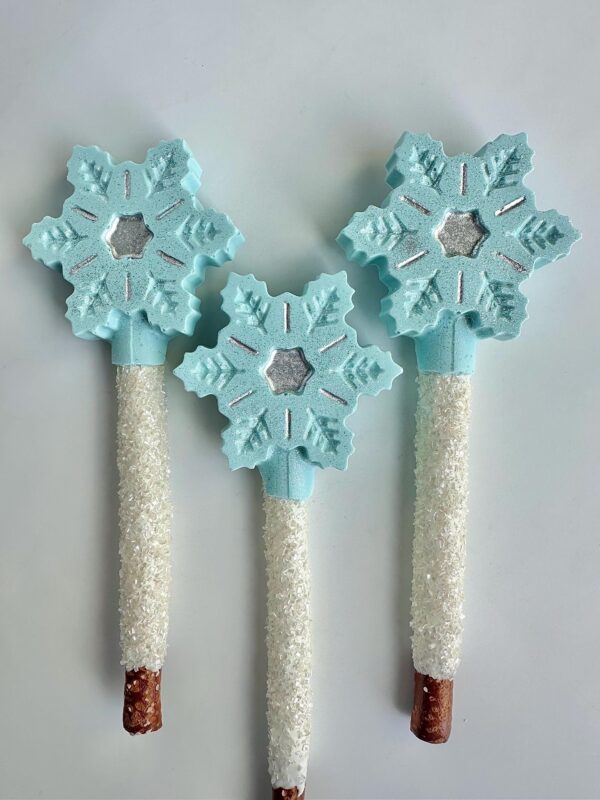 12-Snowflake Chocolate Covered Pretzel Rod Wand Favors