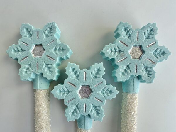 12-Snowflake Chocolate Covered Pretzel Rod Wand Favors - Image 6