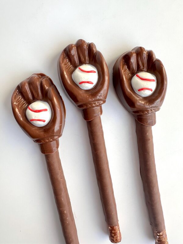 12-Baseball Glove Chocolate Covered Pretzel Rods For Baseball Party/Baseball Game/Baseball Fan/Party Favors