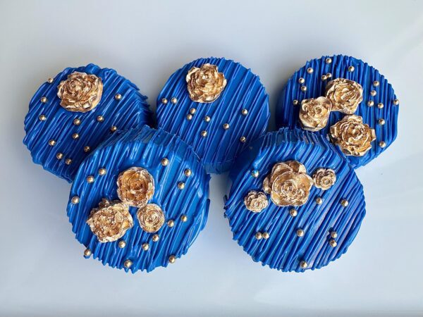 12-Royal Blue Chocolate Covered Oreos With Gold Accents For Wedding/Wedding Shower/Bridal Shower/Engagment Party - Image 4