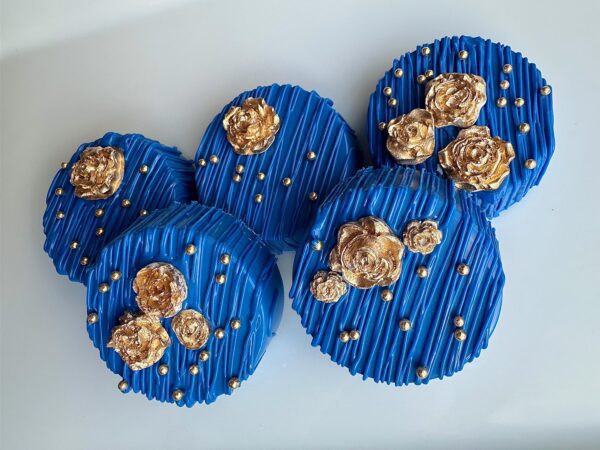12-Royal Blue Chocolate Covered Oreos With Gold Accents For Wedding/Wedding Shower/Bridal Shower/Engagment Party - Image 5