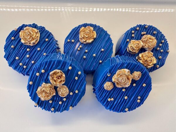 12-Royal Blue Chocolate Covered Oreos With Gold Accents For Wedding/Wedding Shower/Bridal Shower/Engagment Party - Image 2