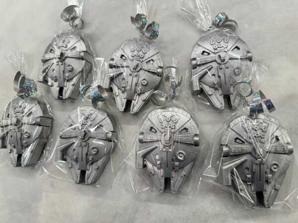 10-Star Wars Millennium Falcon Chocolate Covered Oreo Favors For Birthday Party/Star Wars Party/Space Ship Theme/Oreo Party Favors - Image 5