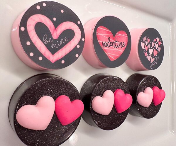 12-Pink & Black Valentine Chocolate Covered Oreos with Hearts/Valentine Gift/Party Favors/Valentine Party/Sweetheart Gift - Image 3