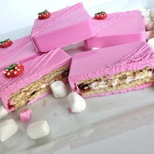 8-Strawberry S'mores Treats